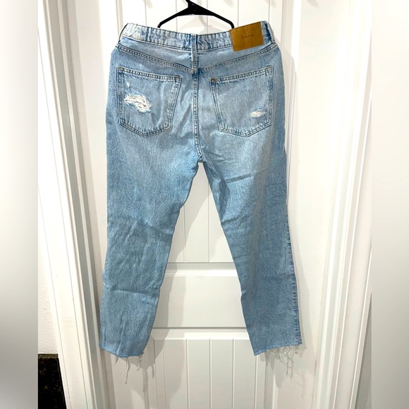 The BEST Old Navy Jeans - Picture 2 of 2